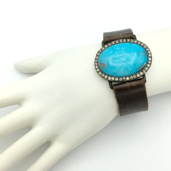 REBEL DESIGNS vtg turquoise cabochon bracelet - adjustable brown leather band